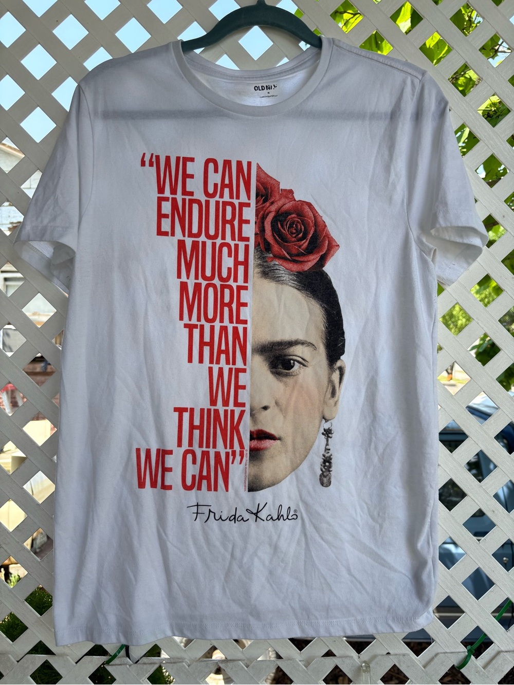 Old Navy White Frida Kahlo Graphic Tee with Red Print